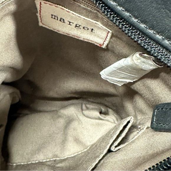 Margot Black Leather Crossbody Purse Bag 10" x 8" Adjustable Strap NWOT Zipper - Picture 13 of 13